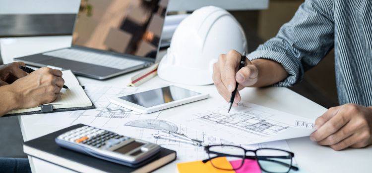 The Difference Between Regular Accounting and Construction Accounting